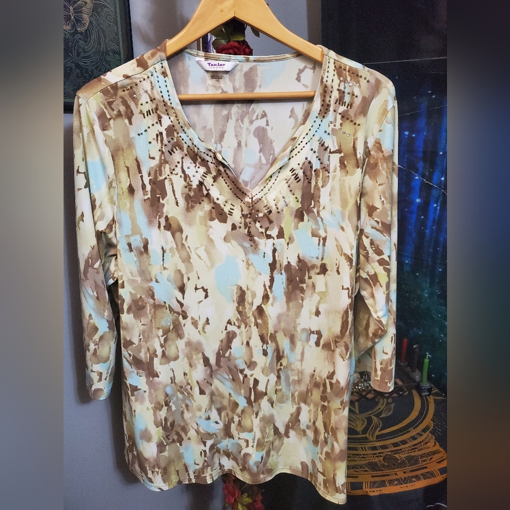 Tan, blue TanJay tunic top with beaded accents, some sequins missing, size 1X